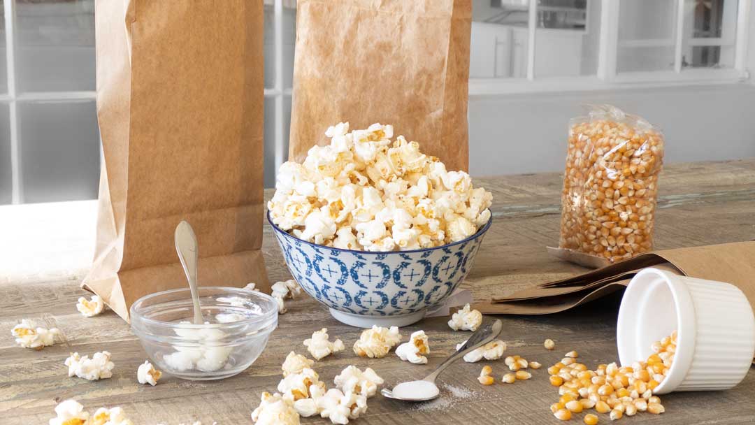 How To Make Microwave Popcorn. It’s Ridiculously Easy